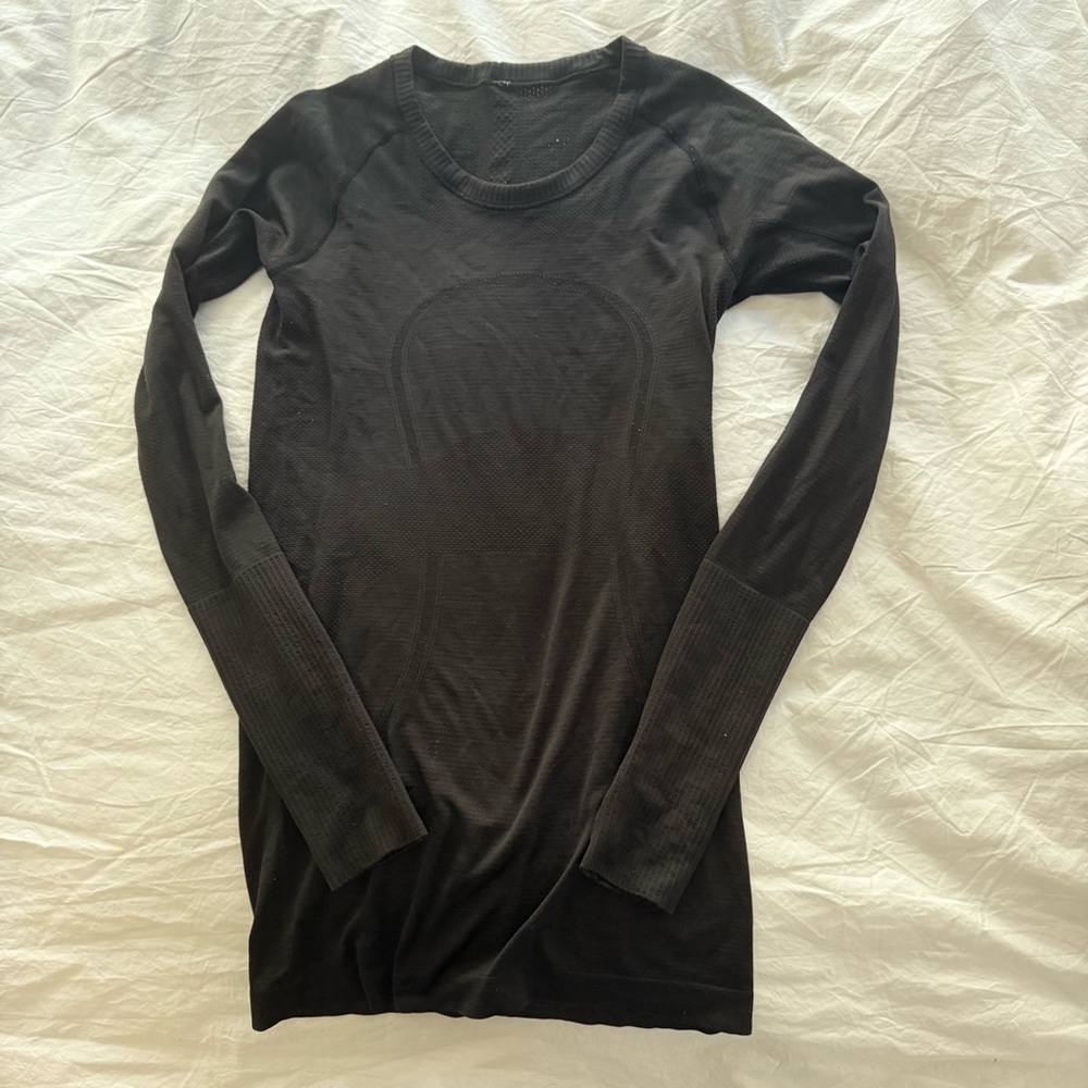 lululemon athletica Black Long Sleeve Top